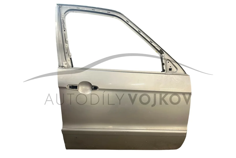 Dveře přední pravé -2010 P6M21-R20124-AG v:104809 Dveře přední pravé -2010 P6M21-R20124-AG v:104809