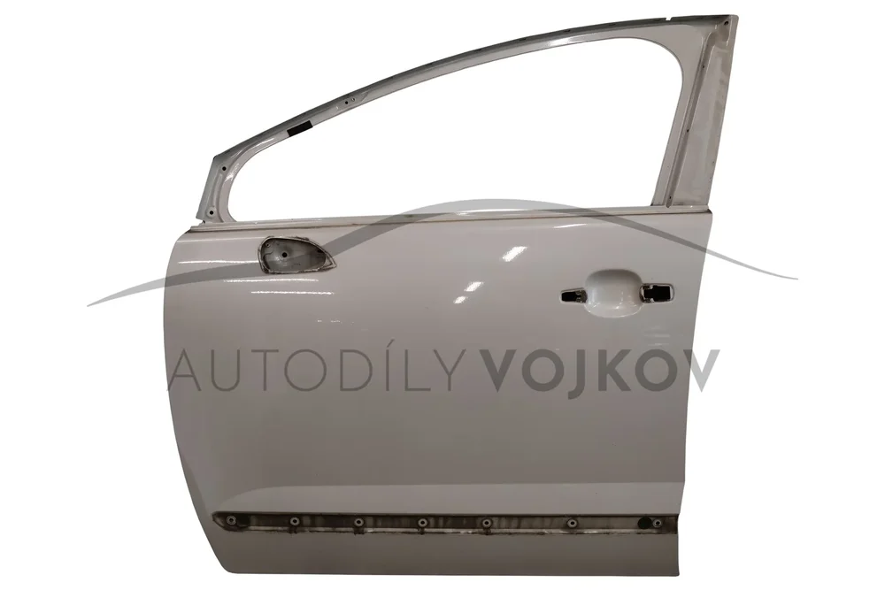 Levé přední dveře 9002AR v:76419